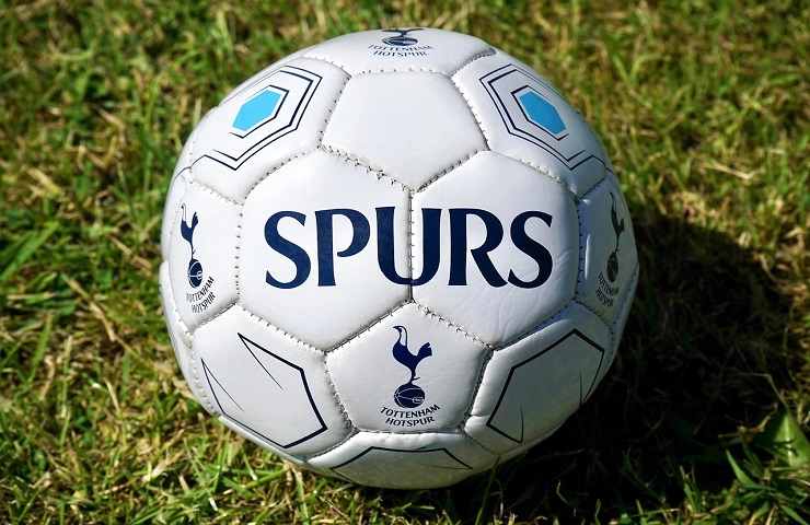 Pallone del Tottenham