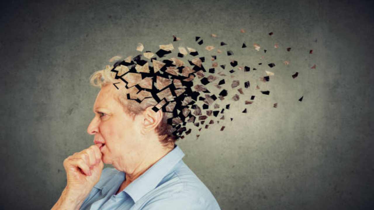 Donna con Alzheimer