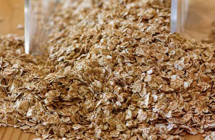 Dieta "Oatzempic", che cos'è l'alternativa all'Ozempic per perdere peso 