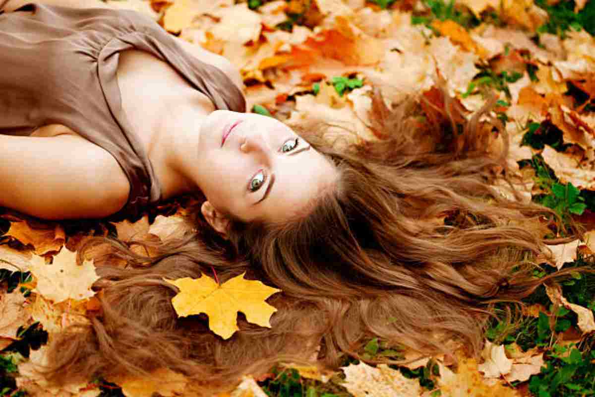 Come curare i propri capelli in autunno